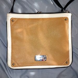Nine West crossbody with kiss lock